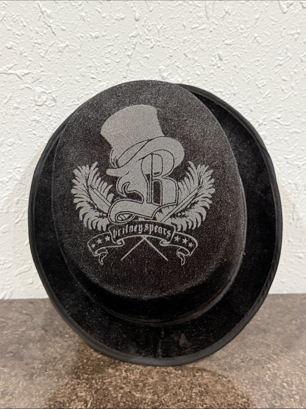 RARE Britney Spears 2009 Circus Tour Black Velveteen Embossed Top Hat